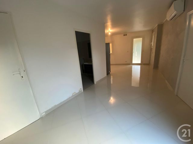 Afficher la photo en grand Appartement F2 à vendre - 2 pièces - 47.11 m2 - MENTON - 06 - PROVENCE-ALPES-COTE-D-AZUR - Century 21 Agence Molière