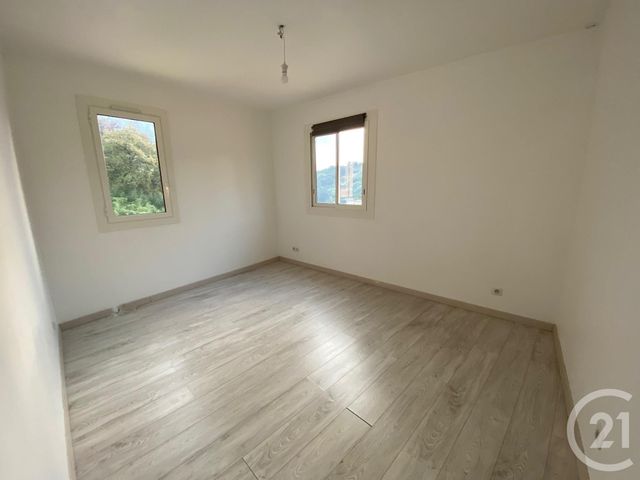 Afficher la photo en grand Appartement F2 à vendre - 2 pièces - 47.11 m2 - MENTON - 06 - PROVENCE-ALPES-COTE-D-AZUR - Century 21 Agence Molière