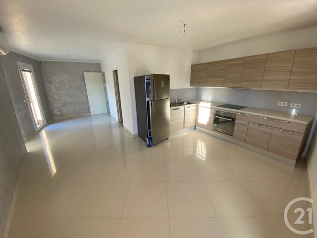 Afficher la photo en grand Appartement F2 à vendre - 2 pièces - 47.11 m2 - MENTON - 06 - PROVENCE-ALPES-COTE-D-AZUR - Century 21 Agence Molière