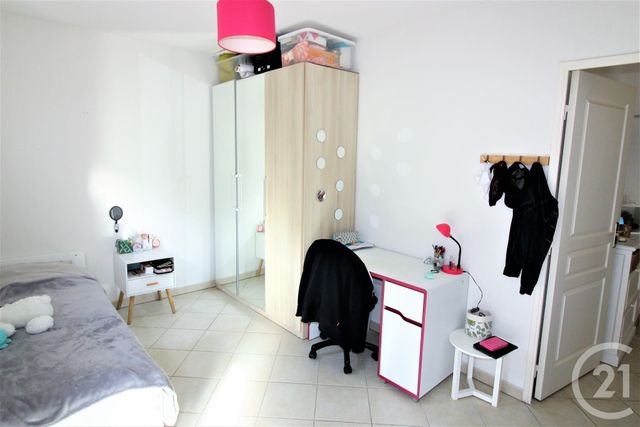 Afficher la photo en grand Appartement F2 à vendre - 2 pièces - 42.5 m2 - MENTON - 06 - PROVENCE-ALPES-COTE-D-AZUR - Century 21 Agence Molière