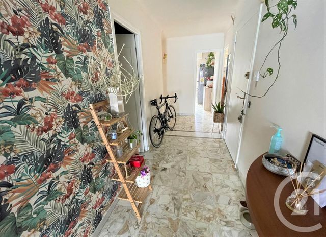 Afficher la photo en grand Appartement F3 à vendre - 3 pièces - 70.93 m2 - MENTON - 06 - PROVENCE-ALPES-COTE-D-AZUR - Century 21 Agence Molière