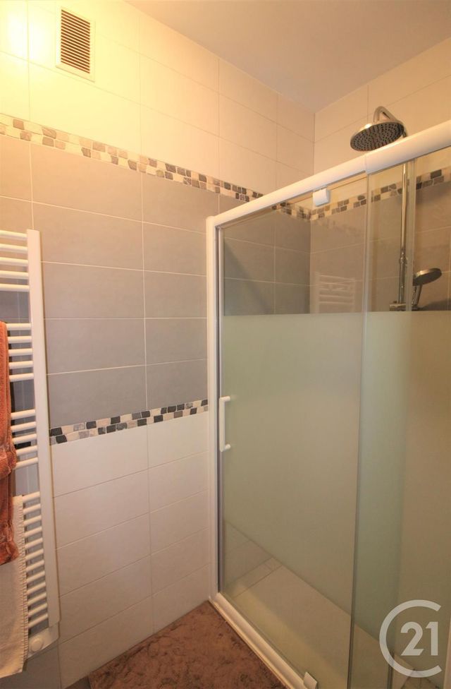 Afficher la photo en grand Appartement F3 à vendre - 4 pièces - 108.18 m2 - MENTON - 06 - PROVENCE-ALPES-COTE-D-AZUR - Century 21 Agence Molière
