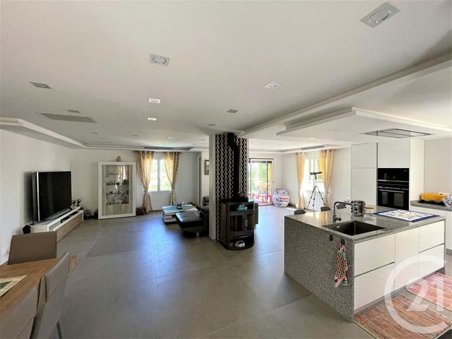 maison à vendre - 6 pièces - 180.0 m2 - MENTON - 06 - PROVENCE-ALPES-COTE-D-AZUR - Century 21 Agence Molière maison à vendre - 6 pièces - 180.0 m2 - MENTON - 06 - PROVENCE-ALPES-COTE-D-AZUR - Century 21 Agence Molière