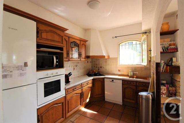 maison à vendre - 6 pièces - 150.0 m2 - ROQUEBRUNE CAP MARTIN - 06 - PROVENCE-ALPES-COTE-D-AZUR - Century 21 Agence Molière maison à vendre - 6 pièces - 150.0 m2 - ROQUEBRUNE CAP MARTIN - 06 - PROVENCE-ALPES-COTE-D-AZUR - Century 21 Agence Molière