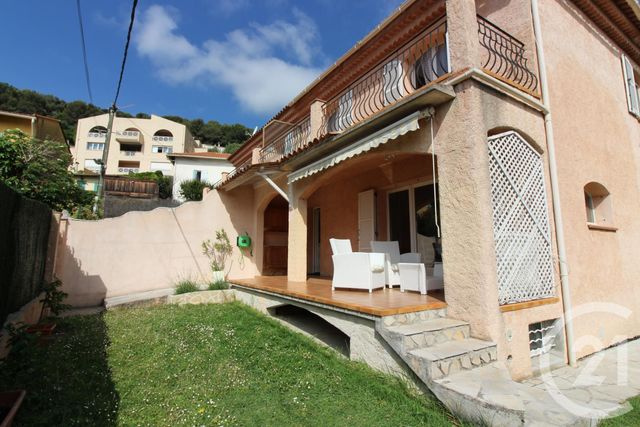 maison à vendre - 6 pièces - 150.0 m2 - ROQUEBRUNE CAP MARTIN - 06 - PROVENCE-ALPES-COTE-D-AZUR - Century 21 Agence Molière maison à vendre - 6 pièces - 150.0 m2 - ROQUEBRUNE CAP MARTIN - 06 - PROVENCE-ALPES-COTE-D-AZUR - Century 21 Agence Molière
