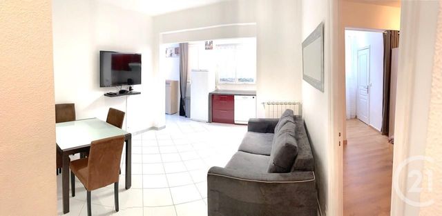Appartement F2 à vendre - 2 pièces - 40.9 m2 - MENTON - 06 - PROVENCE-ALPES-COTE-D-AZUR - Century 21 Agence Molière Appartement F2 à vendre - 2 pièces - 40.9 m2 - MENTON - 06 - PROVENCE-ALPES-COTE-D-AZUR - Century 21 Agence Molière