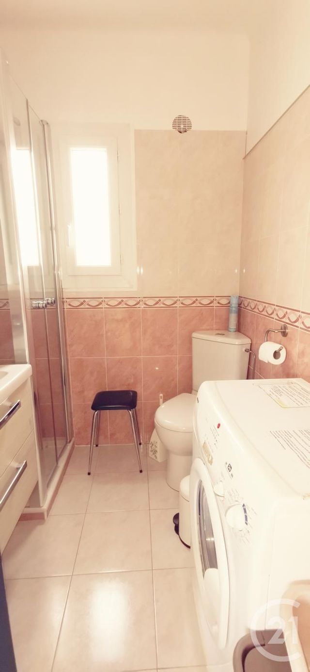 Afficher la photo en grand Appartement F1 à louer - 1 pièce - 22.0 m2 - ROQUEBRUNE CAP MARTIN - 06 - PROVENCE-ALPES-COTE-D-AZUR - Century 21 Agence Molière