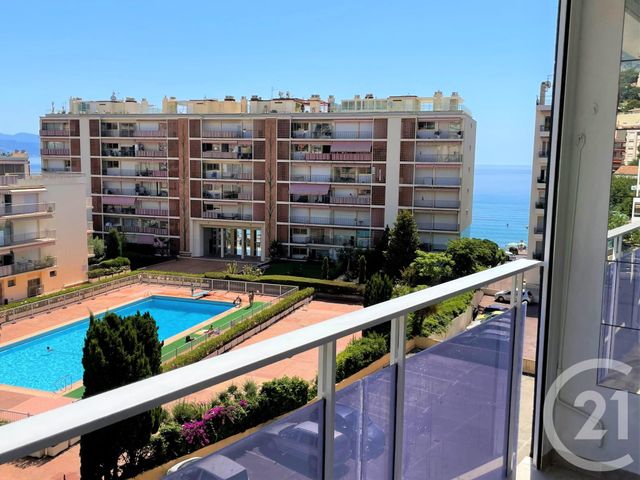 Afficher la photo en grand Appartement F2 à vendre - 2 pièces - 41.0 m2 - ROQUEBRUNE CAP MARTIN - 06 - PROVENCE-ALPES-COTE-D-AZUR - Century 21 Agence Molière