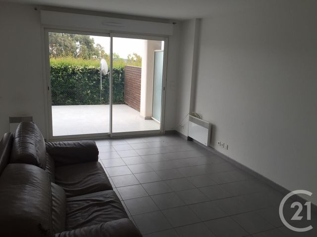 Afficher la photo en grand Appartement T3 à louer - 3 pièces - 57.49 m2 - NICE - 06 - PROVENCE-ALPES-COTE-D-AZUR - Century 21 Agence Molière
