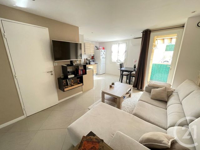 Afficher la photo en grand Appartement F2 à vendre - 2 pièces - 44.1 m2 - MENTON - 06 - PROVENCE-ALPES-COTE-D-AZUR - Century 21 Agence Molière