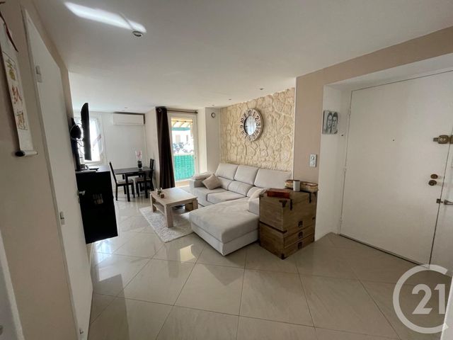 Afficher la photo en grand Appartement F2 à vendre - 2 pièces - 44.1 m2 - MENTON - 06 - PROVENCE-ALPES-COTE-D-AZUR - Century 21 Agence Molière