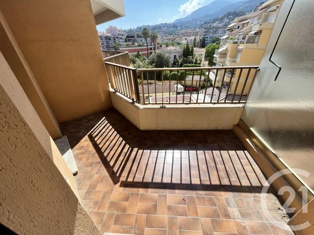 Appartement F1 à vendre - 1 pièce - 32.18 m2 - ROQUEBRUNE CAP MARTIN - 06 - PROVENCE-ALPES-COTE-D-AZUR - Century 21 Agence Molière