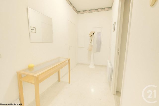 Appartement F2 à vendre - 2 pièces - 45.0 m2 - ROQUEBRUNE CAP MARTIN - 06 - PROVENCE-ALPES-COTE-D-AZUR - Century 21 Agence Molière