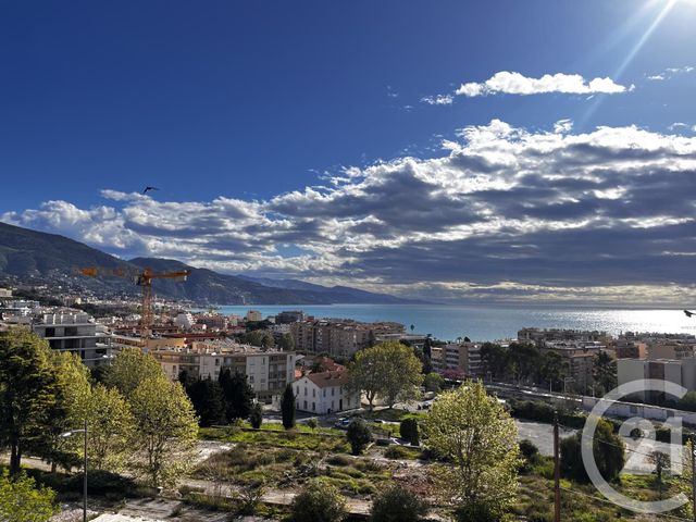 Appartement F3 à vendre - 3 pièces - 60.0 m2 - ROQUEBRUNE CAP MARTIN - 06 - PROVENCE-ALPES-COTE-D-AZUR - Century 21 Agence Molière
