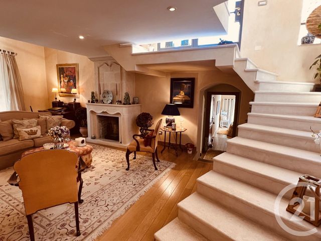 maison à vendre - 10 pièces - 285.0 m2 - ROQUEBRUNE CAP MARTIN - 06 - PROVENCE-ALPES-COTE-D-AZUR - Century 21 Agence Molière