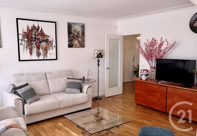 Appartement F2 à vendre - 2 pièces - 70.0 m2 - MENTON - 06 - PROVENCE-ALPES-COTE-D-AZUR - Century 21 Agence Molière