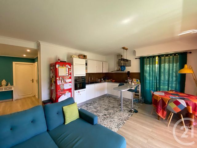 Appartement F3 à vendre - 3 pièces - 72.0 m2 - ROQUEBRUNE CAP MARTIN - 06 - PROVENCE-ALPES-COTE-D-AZUR - Century 21 Agence Molière