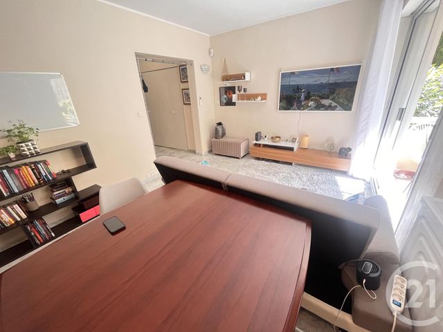 Appartement F3 à vendre - 3 pièces - 64.0 m2 - MENTON - 06 - PROVENCE-ALPES-COTE-D-AZUR - Century 21 Agence Molière