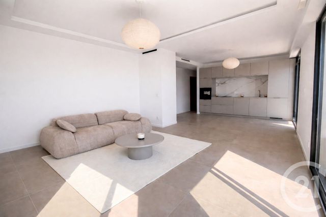 maison à vendre - 10 pièces - 210.0 m2 - ROQUEBRUNE CAP MARTIN - 06 - PROVENCE-ALPES-COTE-D-AZUR - Century 21 Agence Molière