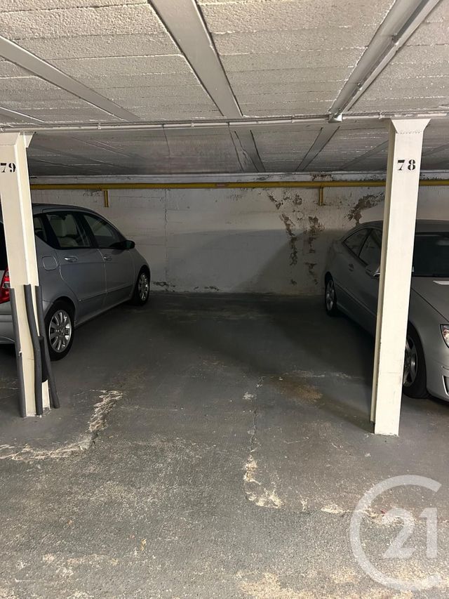 Appartement F3 à vendre - 3 pièces - 80.21 m2 - ROQUEBRUNE CAP MARTIN - 06 - PROVENCE-ALPES-COTE-D-AZUR - Century 21 Agence Molière