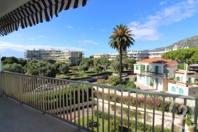 Appartement F3 à vendre - 3 pièces - 80.21 m2 - ROQUEBRUNE CAP MARTIN - 06 - PROVENCE-ALPES-COTE-D-AZUR - Century 21 Agence Molière