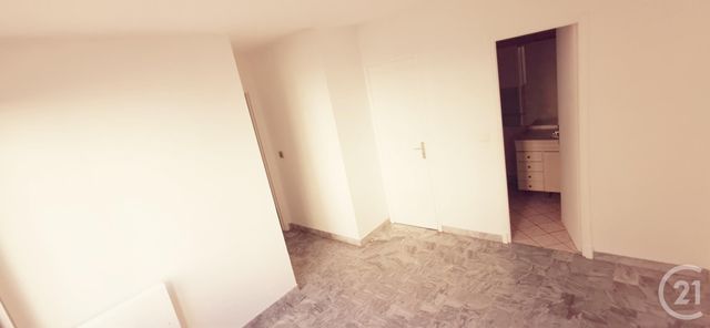 Appartement T2 à vendre - 2 pièces - 50.22 m2 - ROQUEBRUNE CAP MARTIN - 06 - PROVENCE-ALPES-COTE-D-AZUR - Century 21 Agence Molière