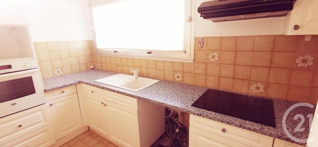 Appartement T2 à vendre - 2 pièces - 50.22 m2 - ROQUEBRUNE CAP MARTIN - 06 - PROVENCE-ALPES-COTE-D-AZUR - Century 21 Agence Molière