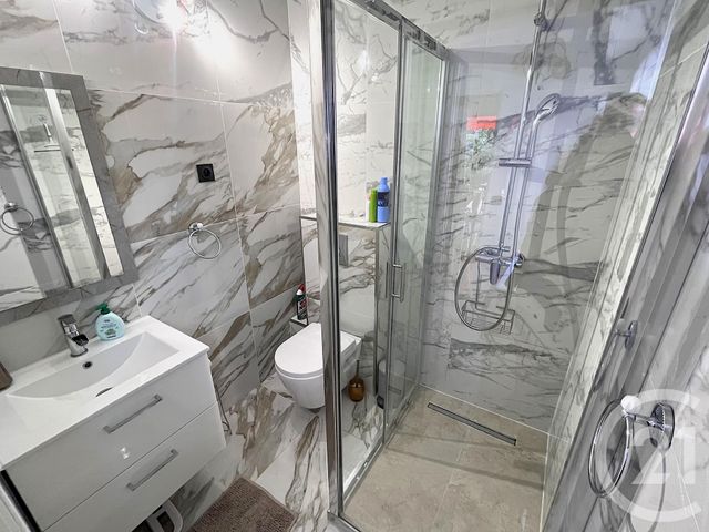 Appartement F2 à vendre - 2 pièces - 36.0 m2 - ROQUEBRUNE CAP MARTIN - 06 - PROVENCE-ALPES-COTE-D-AZUR - Century 21 Agence Molière