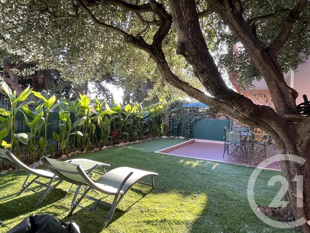 Appartement F2 à vendre - 2 pièces - 36.0 m2 - ROQUEBRUNE CAP MARTIN - 06 - PROVENCE-ALPES-COTE-D-AZUR - Century 21 Agence Molière