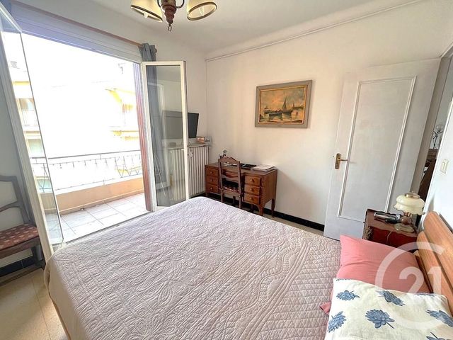 Appartement F2 à vendre - 2 pièces - 45.43 m2 - ROQUEBRUNE CAP MARTIN - 06 - PROVENCE-ALPES-COTE-D-AZUR - Century 21 Agence Molière