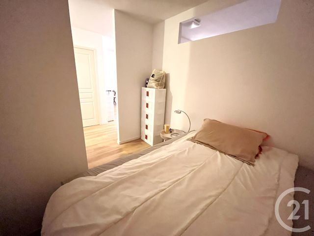 Appartement F2 à vendre - 2 pièces - 34.0 m2 - BEAUSOLEIL - 06 - PROVENCE-ALPES-COTE-D-AZUR - Century 21 Agence Molière