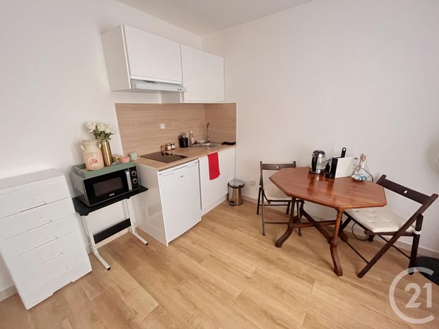 Appartement F2 à vendre - 2 pièces - 34.0 m2 - BEAUSOLEIL - 06 - PROVENCE-ALPES-COTE-D-AZUR - Century 21 Agence Molière