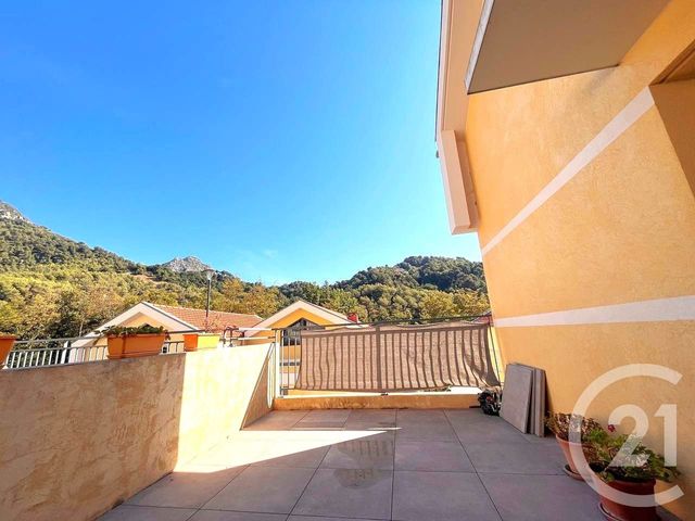 Appartement Duplex à vendre - 4 pièces - 66.46 m2 - GORBIO - 06 - PROVENCE-ALPES-COTE-D-AZUR - Century 21 Agence Molière
