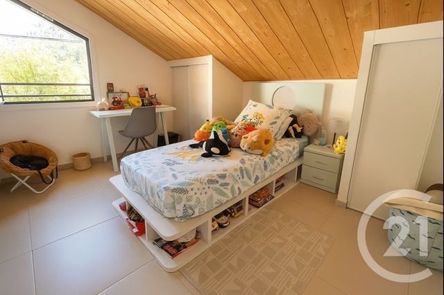 Appartement Duplex à vendre - 4 pièces - 66.46 m2 - GORBIO - 06 - PROVENCE-ALPES-COTE-D-AZUR - Century 21 Agence Molière