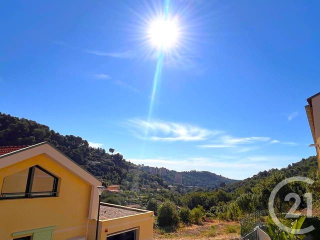 Appartement Duplex à vendre - 4 pièces - 66.46 m2 - GORBIO - 06 - PROVENCE-ALPES-COTE-D-AZUR - Century 21 Agence Molière