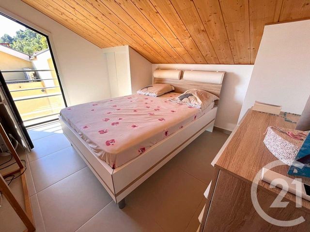 Appartement Duplex à vendre - 4 pièces - 66.46 m2 - GORBIO - 06 - PROVENCE-ALPES-COTE-D-AZUR - Century 21 Agence Molière