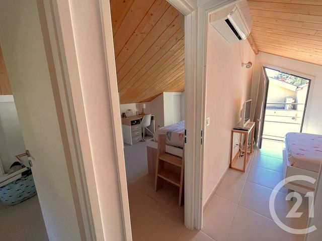 Appartement Duplex à vendre - 4 pièces - 66.46 m2 - GORBIO - 06 - PROVENCE-ALPES-COTE-D-AZUR - Century 21 Agence Molière