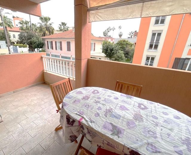 Appartement F2 à vendre - 2 pièces - 39.5 m2 - ROQUEBRUNE CAP MARTIN - 06 - PROVENCE-ALPES-COTE-D-AZUR - Century 21 Agence Molière
