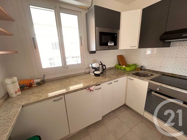 Appartement F2 à vendre - 2 pièces - 39.5 m2 - ROQUEBRUNE CAP MARTIN - 06 - PROVENCE-ALPES-COTE-D-AZUR - Century 21 Agence Molière