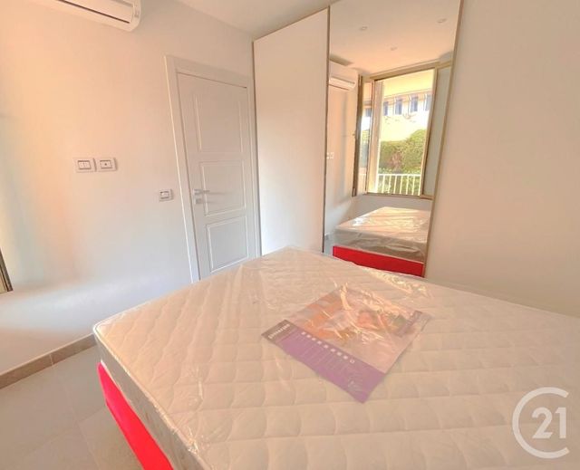 Appartement F2 à vendre - 2 pièces - 29.06 m2 - ROQUEBRUNE CAP MARTIN - 06 - PROVENCE-ALPES-COTE-D-AZUR - Century 21 Agence Molière