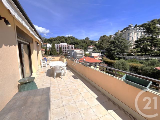 Afficher la photo en grand Appartement F2 à vendre - 2 pièces - 46.0 m2 - MENTON - 06 - PROVENCE-ALPES-COTE-D-AZUR - Century 21 Agence Molière