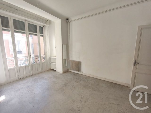 Appartement F4 à vendre - 5 pièces - 95.43 m2 - BEAUSOLEIL - 06 - PROVENCE-ALPES-COTE-D-AZUR - Century 21 Agence Molière