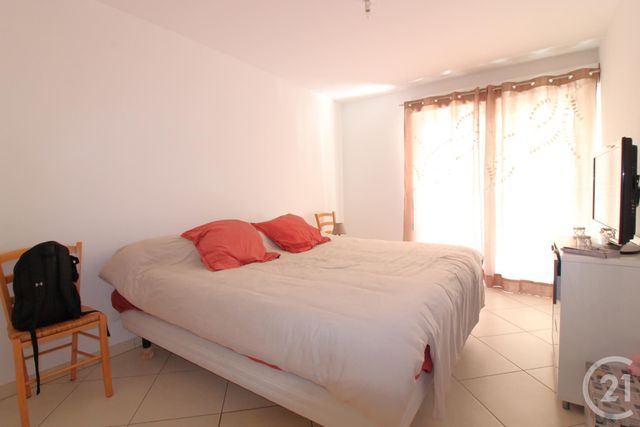 Afficher la photo en grand Appartement F2 à vendre - 2 pièces - 52.25 m2 - MENTON - 06 - PROVENCE-ALPES-COTE-D-AZUR - Century 21 Agence Molière