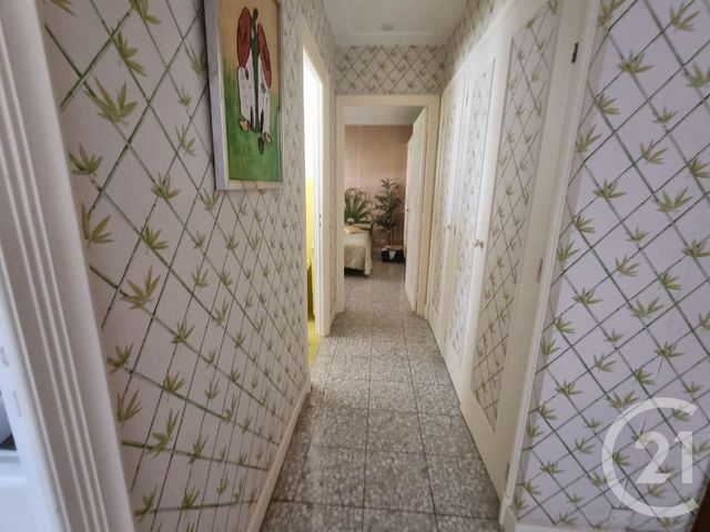 Appartement F2 à vendre - 2 pièces - 52.0 m2 - ROQUEBRUNE CAP MARTIN - 06 - PROVENCE-ALPES-COTE-D-AZUR - Century 21 Agence Molière
