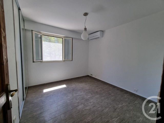 maison à vendre - 6 pièces - 111.74 m2 - PEILLE - 06 - PROVENCE-ALPES-COTE-D-AZUR - Century 21 Agence Molière