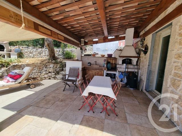 maison à vendre - 6 pièces - 111.74 m2 - PEILLE - 06 - PROVENCE-ALPES-COTE-D-AZUR - Century 21 Agence Molière