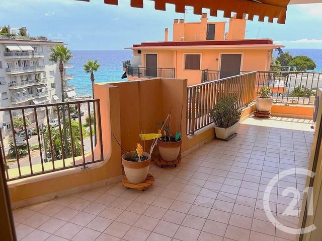 Appartement F4 à vendre - 4 pièces - 120.51 m2 - ROQUEBRUNE CAP MARTIN - 06 - PROVENCE-ALPES-COTE-D-AZUR - Century 21 Agence Molière