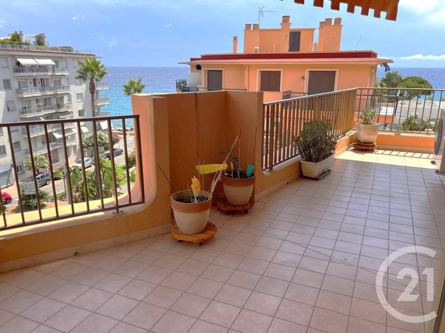 Appartement F4 à vendre - 4 pièces - 120.51 m2 - ROQUEBRUNE CAP MARTIN - 06 - PROVENCE-ALPES-COTE-D-AZUR - Century 21 Agence Molière
