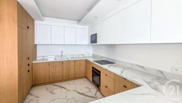 maison à vendre - 5 pièces - 238.0 m2 - ROQUEBRUNE CAP MARTIN - 06 - PROVENCE-ALPES-COTE-D-AZUR - Century 21 Agence Molière