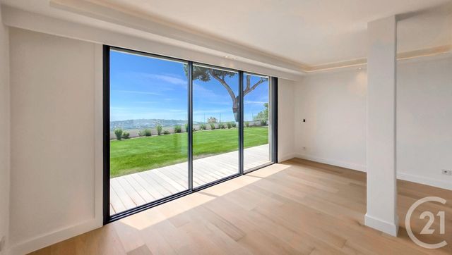 maison à vendre - 5 pièces - 238.0 m2 - ROQUEBRUNE CAP MARTIN - 06 - PROVENCE-ALPES-COTE-D-AZUR - Century 21 Agence Molière